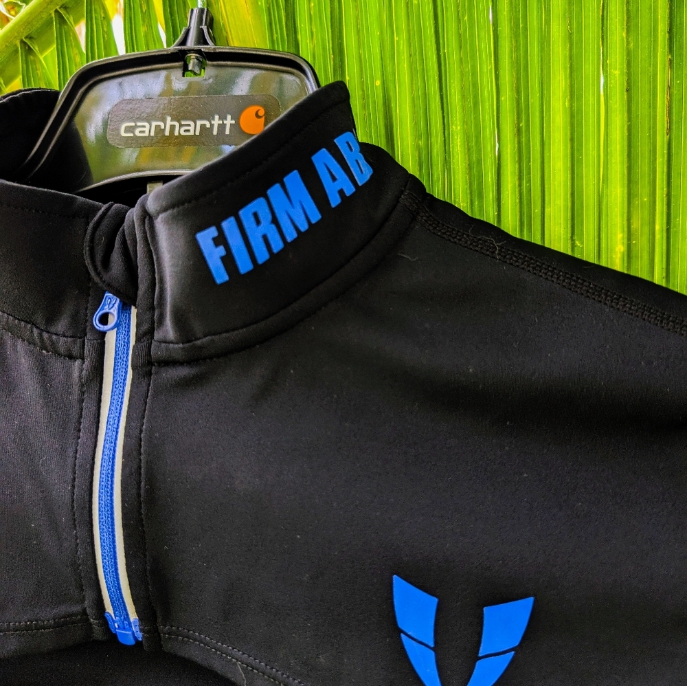 Size Small Black/Blue Zip Up Long Sleeve Extreme  Crop Top
